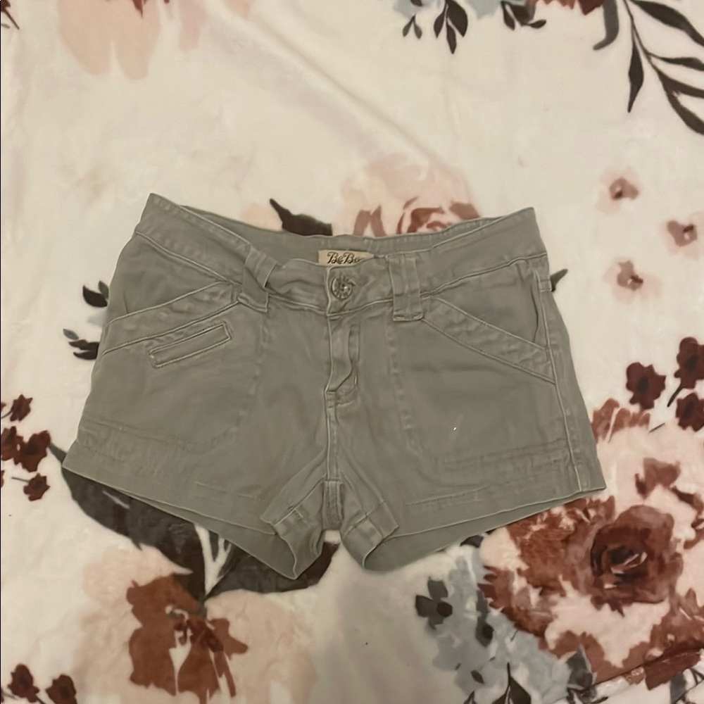 BeBop Light Olive Cargo Shorts size 3